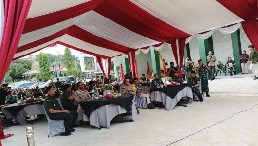 Wali Kota Samarinda Andi Harun hadiri proses peresmian bangunan TNI. Foto istimewa