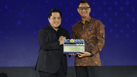 Dirut PLN Darmawan Prasodjo Raih Penghargaan Best CEO of Communications. Foto PLN