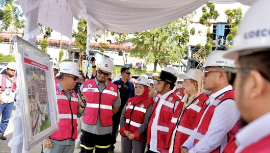 Gubernur Kalimantan Timur Rudy Mas’ud, kunjungan kerja ke lokasi tambang PT Kideco Jaya Agung. Foto istimewa