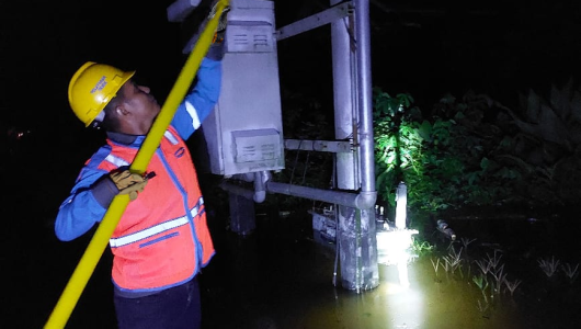 Gerak Cepat dalam Memulihkan Kelistrikan Pasca Banjir di Ujoh Bilang, PLN Bentuk Tim Khusus untuk Mempercepat Penanganan. Foto PLN