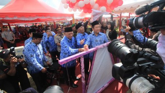 Menkoinfo, Rudiantara resmikan proyek di Balikpapan