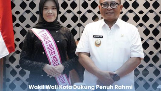 Wakil Wali Kota Samarinda Saefuddin Zuhri bersama Rahmi  jelang  Grand Puteri Muslimah Kaltim 2025. Istimewa