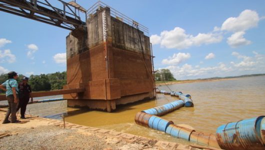 Waduk Manggar krisis