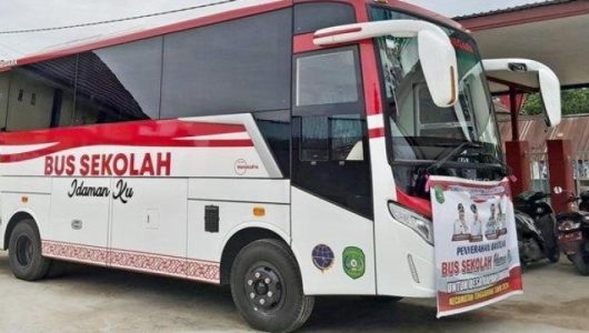 Ilustrasi armada bus sekolah di Kukar. Foto Istimewa