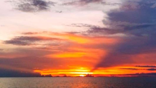 Penampakan matahari terbenam di Desa Semayang, Kecamatan Kenohan (Istimewa)