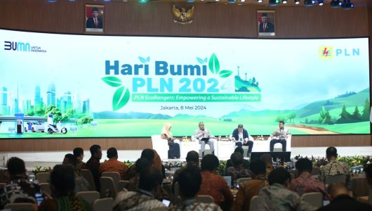 Suasana diskusi Panel pada sela peringatan Hari Bumi 2024 yang diselenggarakan di Jakarta, Rabu (8/5/2024). Foto PLN