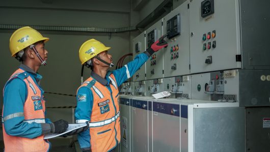 PT PLN (Persero) melalui Unit Induk Distribusi Kalimantan Timur dan Kalimantan Utara (PLN UID Kaltimra) terus mendorong transisi energi. Foto PLN