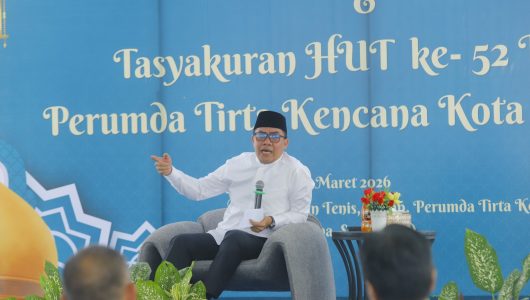Wali Kota Samarinda, Andi Harun, dalam agenda Halal Bihalal bersama jajaran direksi Perumdam Tirta Kencana, Senin (30/3/2026) Foto istimewa